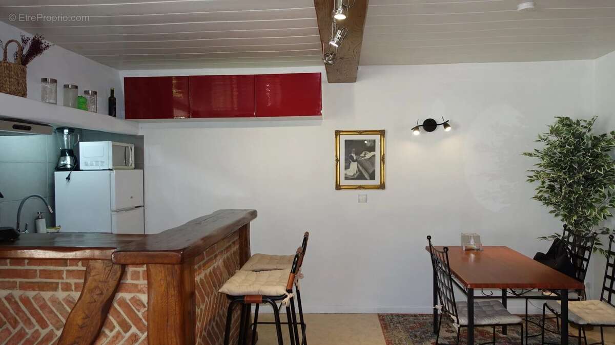 Appartement à RAMONVILLE-SAINT-AGNE