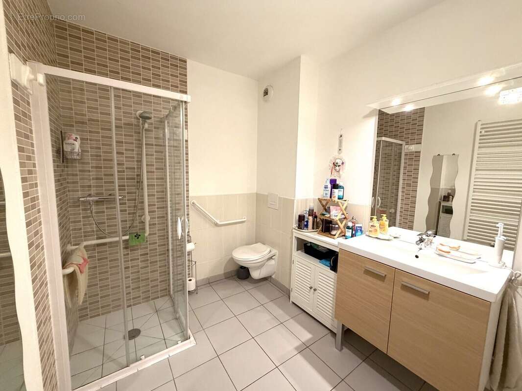 Appartement à FLEURY-LES-AUBRAIS