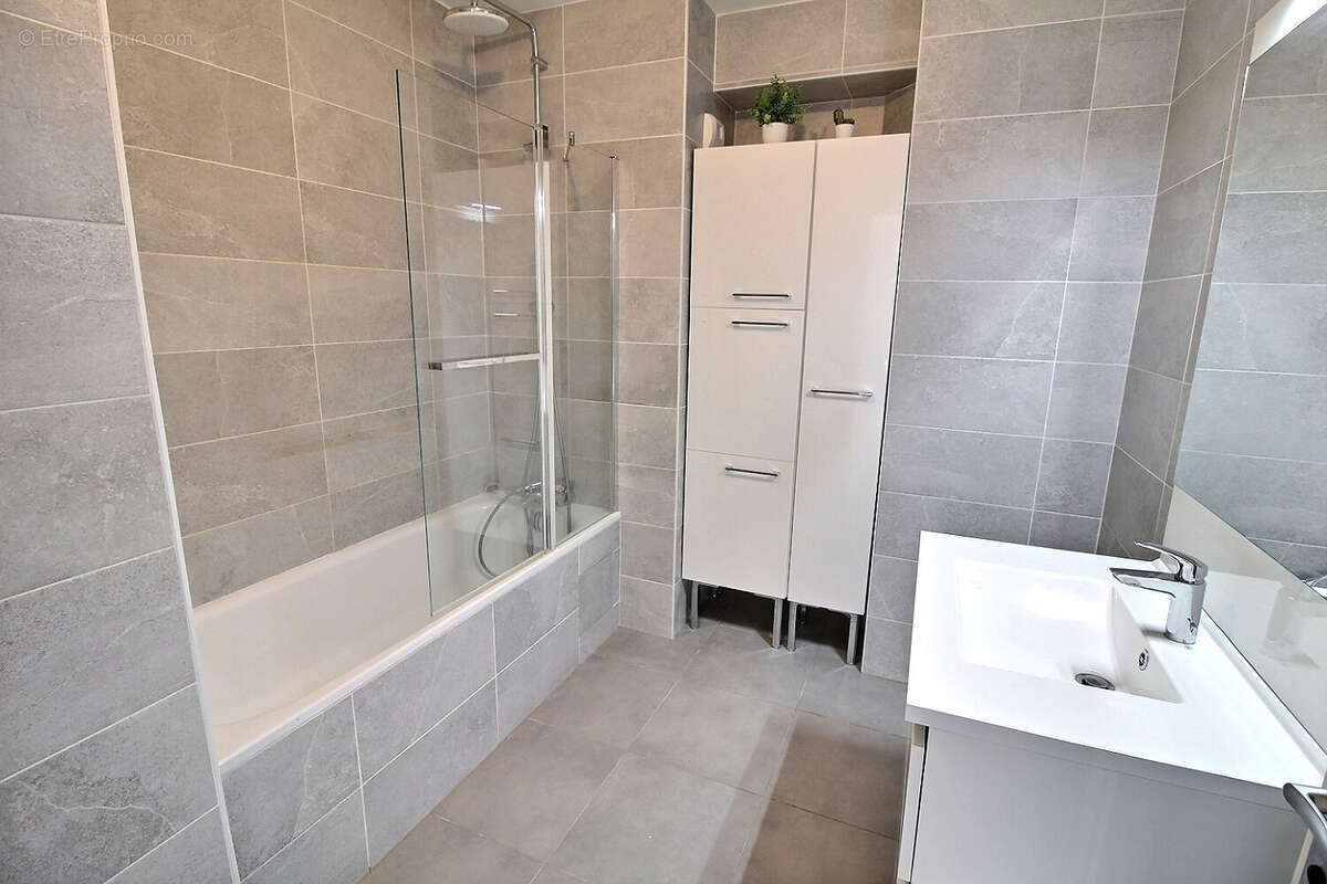 Appartement à MONTIGNY-LE-BRETONNEUX