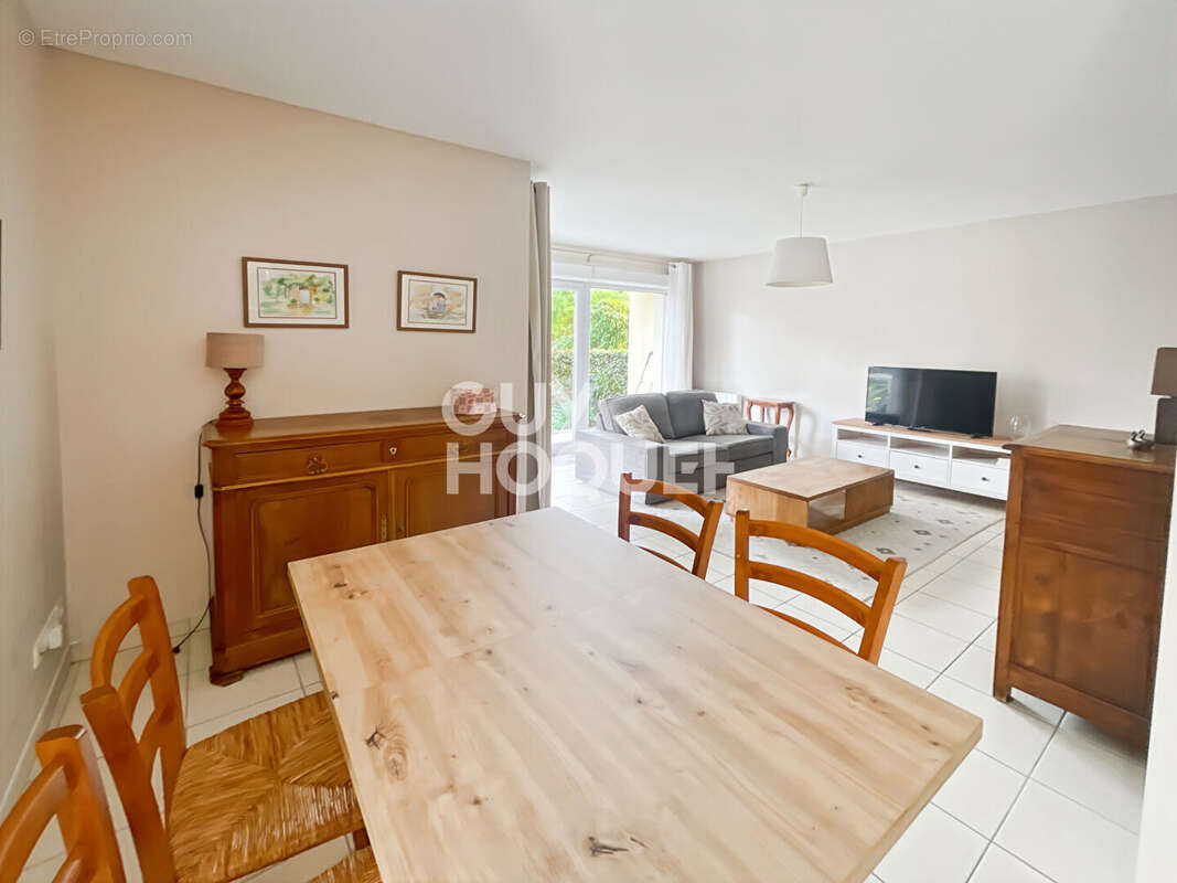 Appartement à DOUVRES-LA-DELIVRANDE