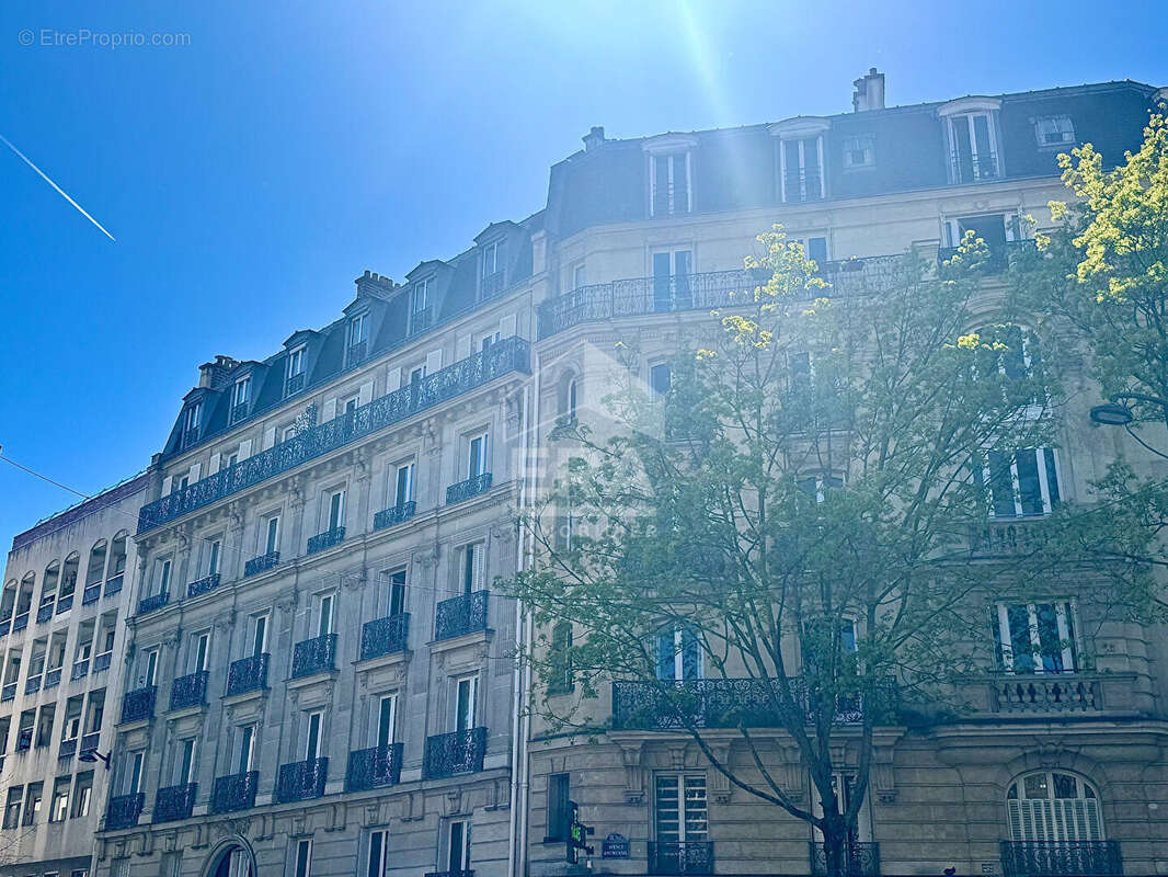 Appartement à PARIS-12E