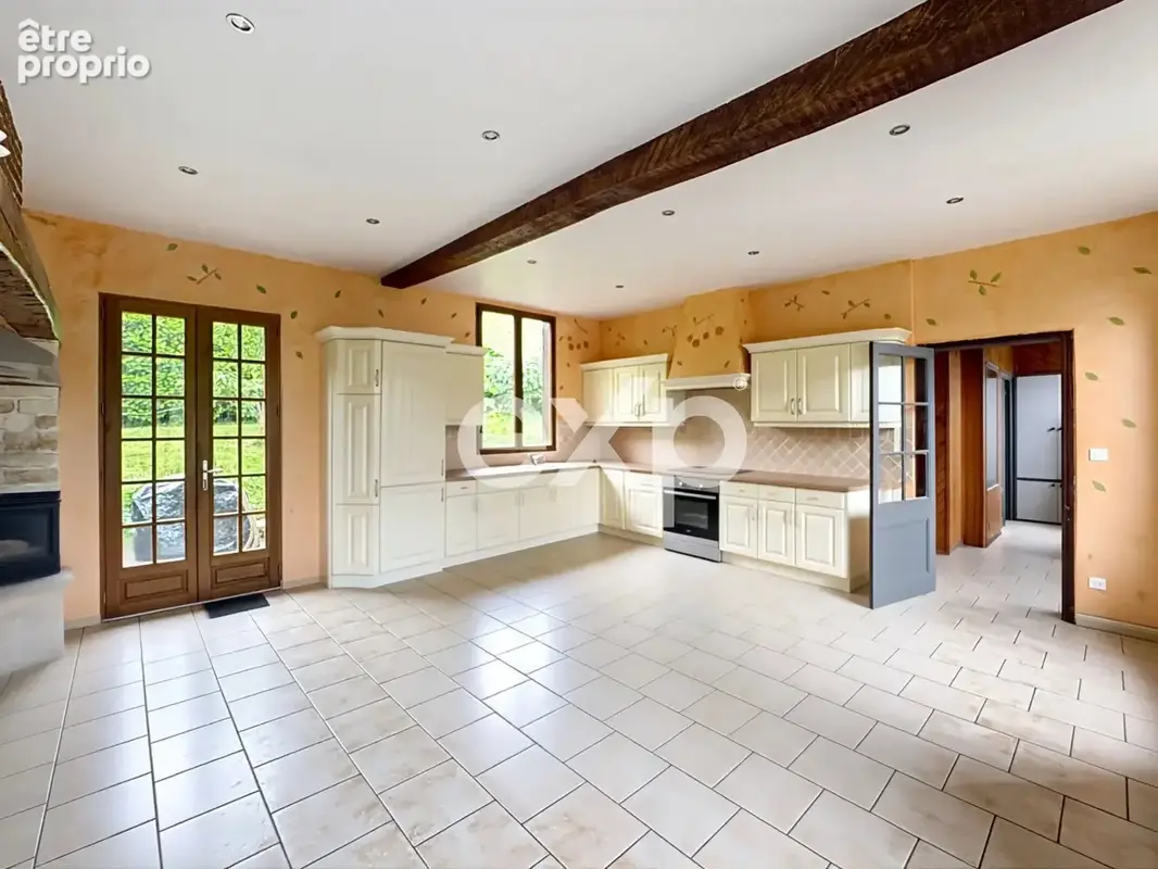 Maison 21 pièces 550 m² à vendre à Grandvilliers (60210) - photo 8