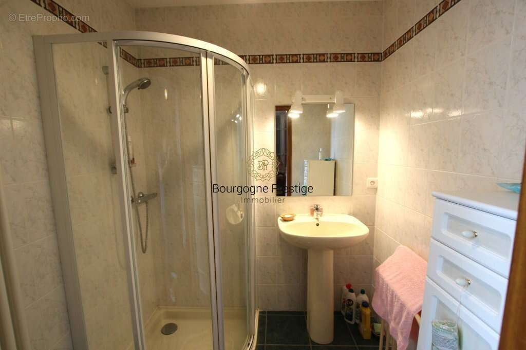 Maison à SENNECEY-LE-GRAND