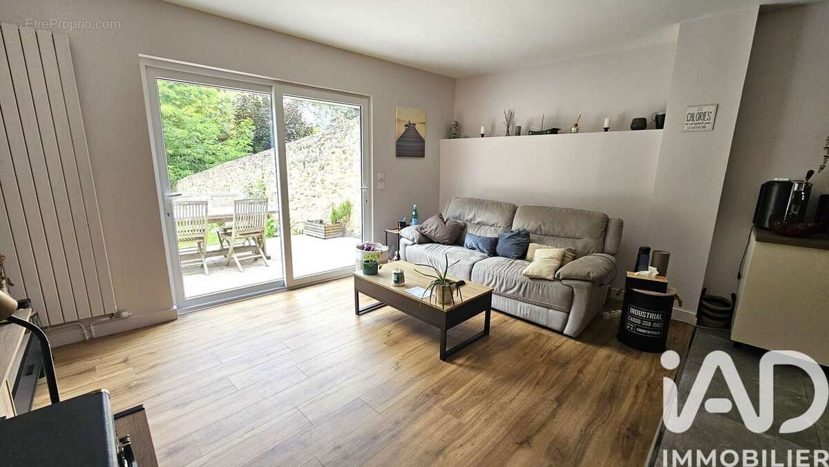 Maison 106 m² à Rebais  - photo 2