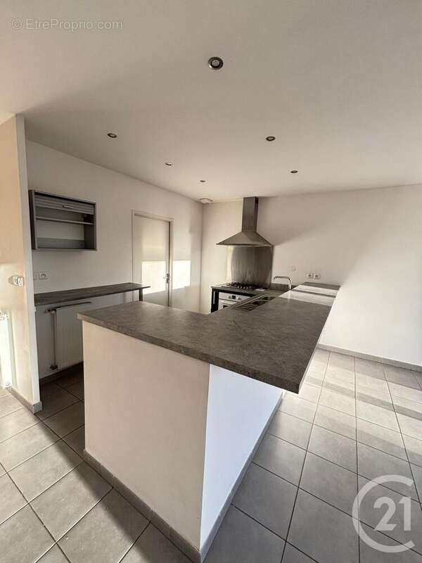 Maison à LABARTHE-SUR-LEZE