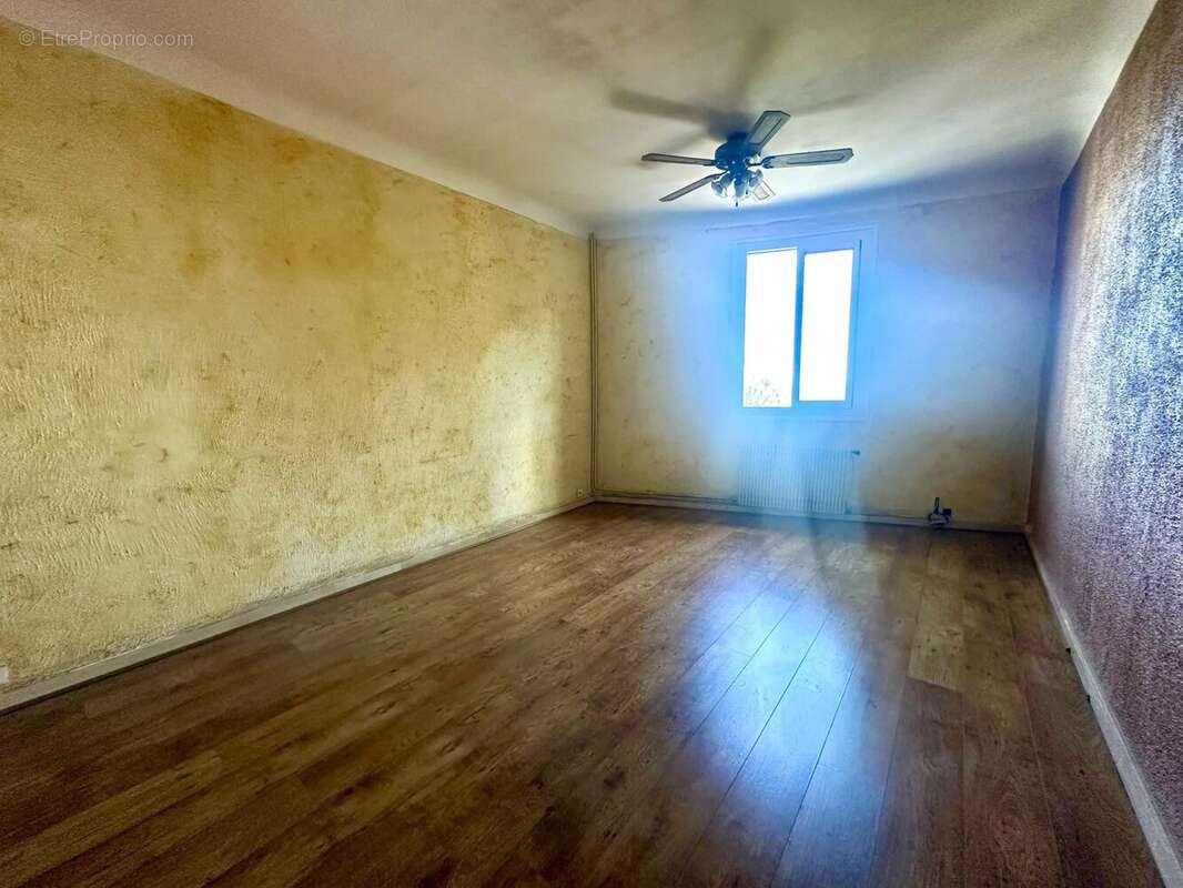 Appartement à CAP-D'AIL