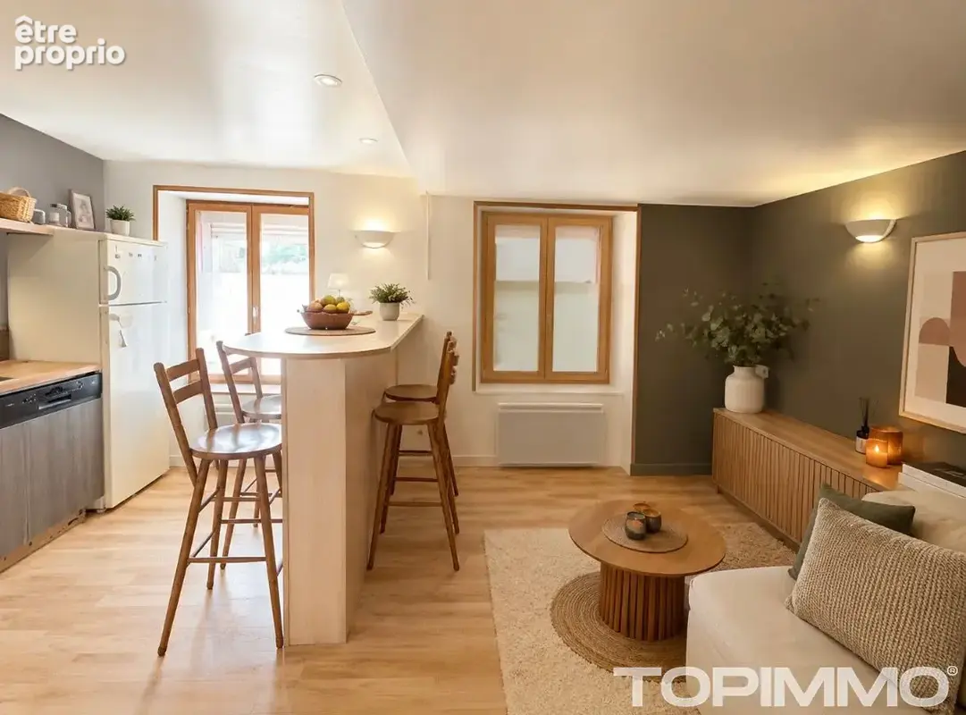 Ensemble immobilier - 2 logements et une partie commerciale - photo 2