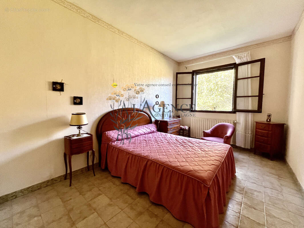 Maison à CASTIFAO