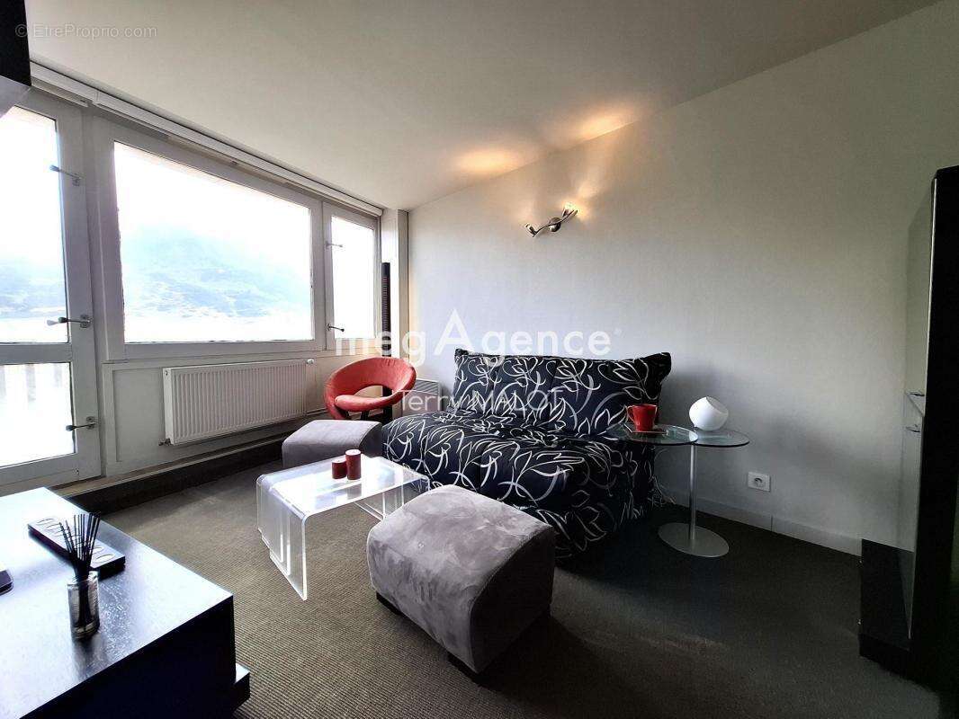 Appartement à ASTUGUE