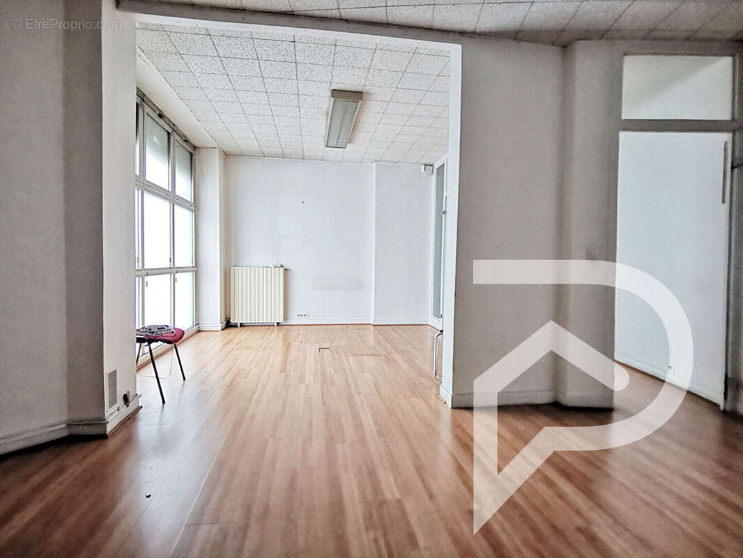 Commerce à VITRY-SUR-SEINE