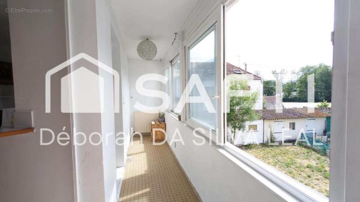 Photo 8 - Appartement à GRETZ-ARMAINVILLIERS