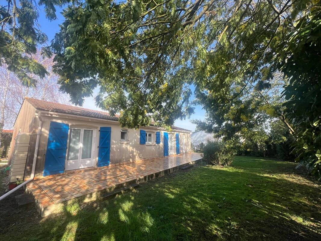 Maison à SAINT-HILAIRE-LA-FORET