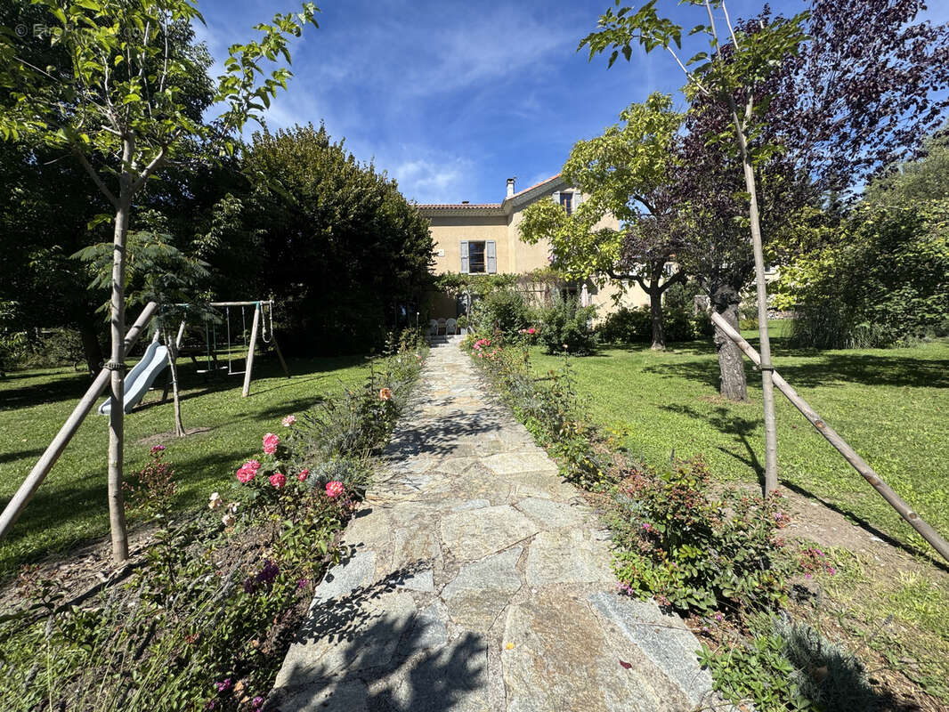 Maison à LA MOTTE-DU-CAIRE