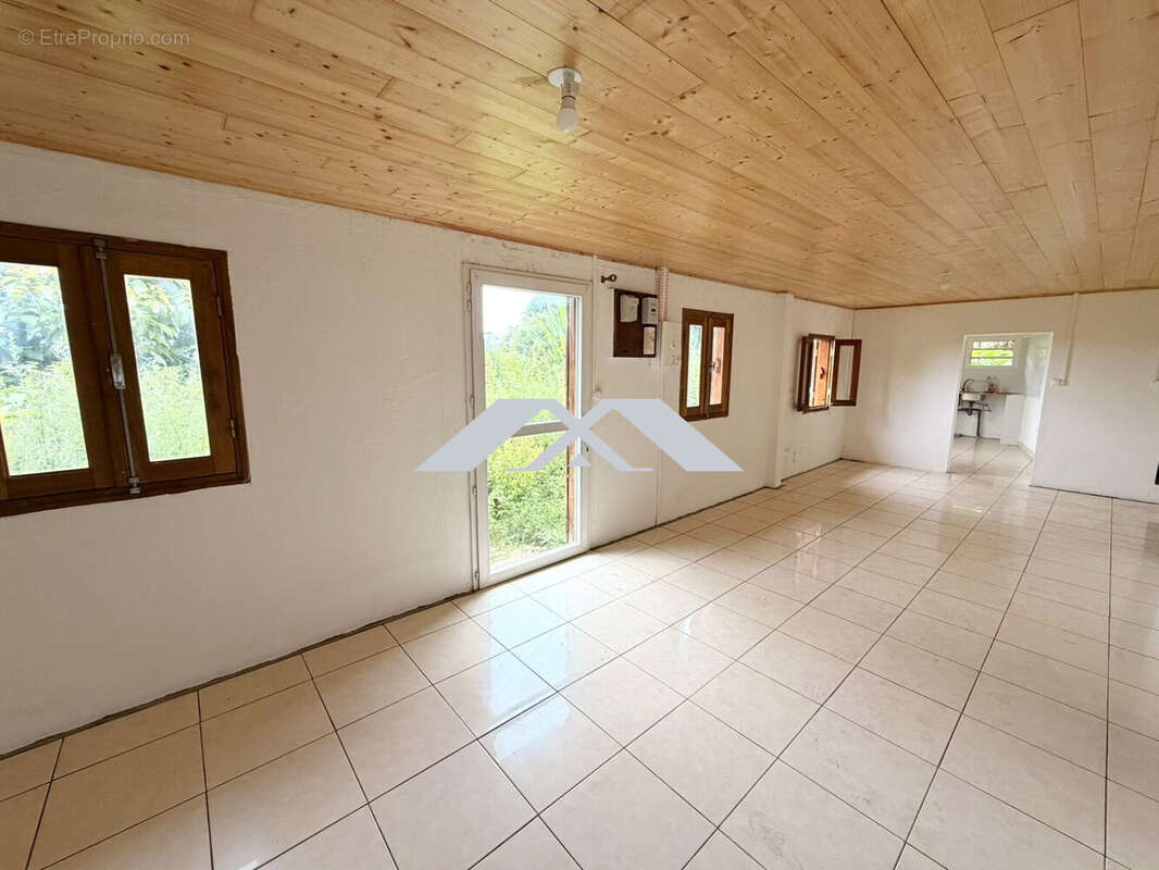 Maison à PETITE-ILE