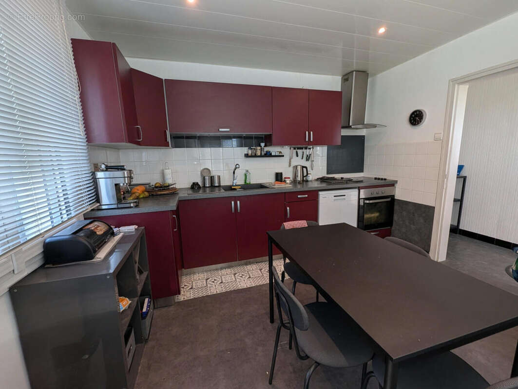 Cuisine - Maison à PLOURAY