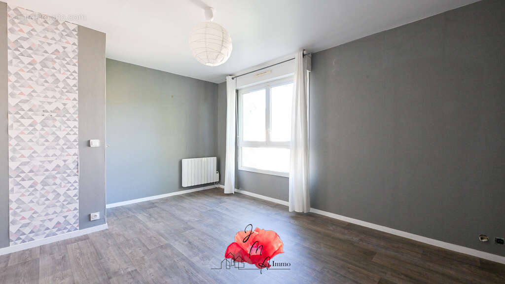 Appartement à SAINT-ROMAIN-DE-COLBOSC