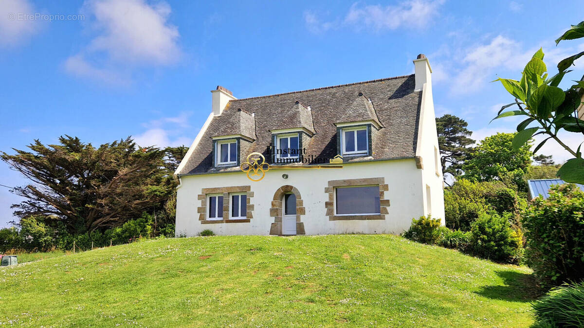 Maison à PLOUGASNOU