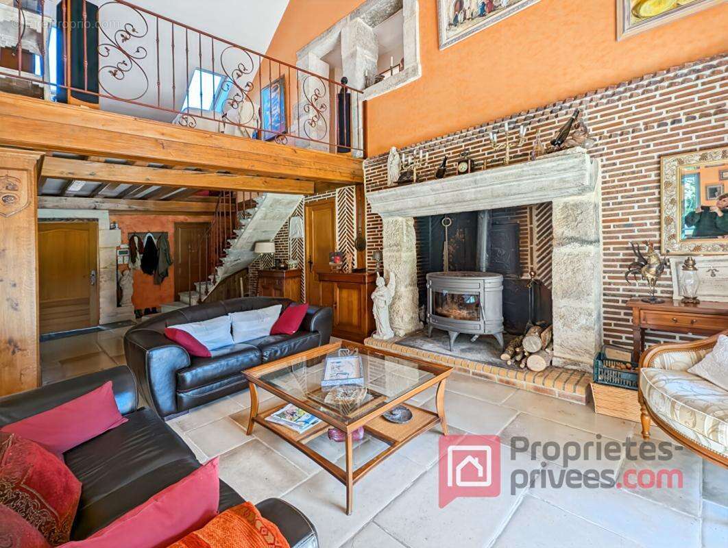 Maison Merrey Sur Arce 12 pièce(s) 220 m2 - photo 5