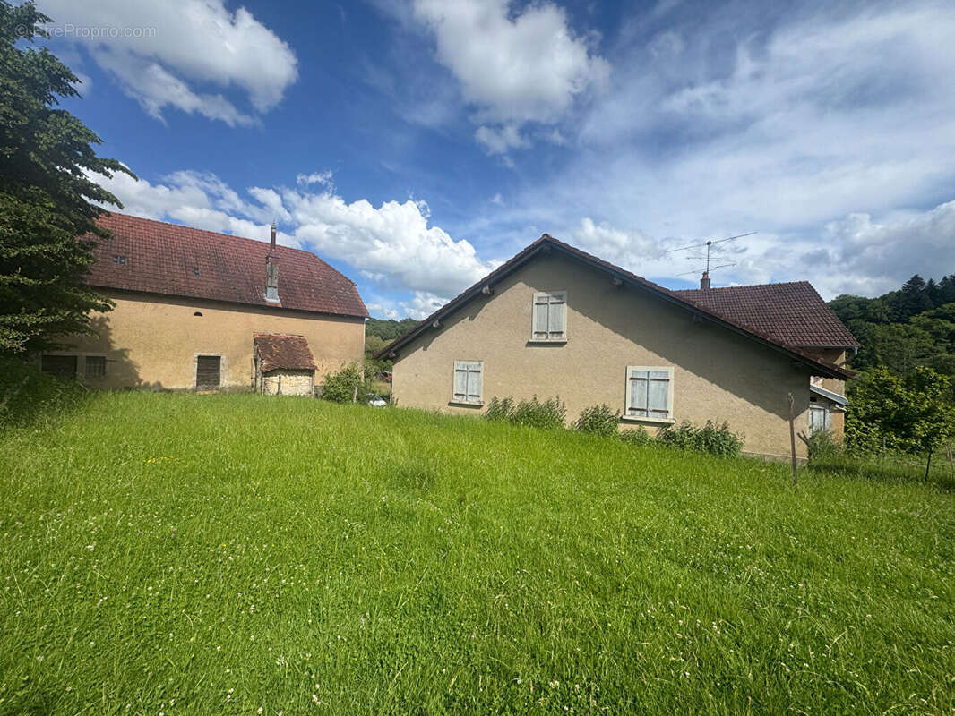 Maison à HERICOURT