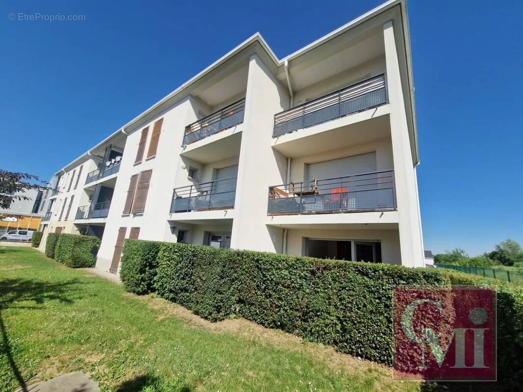 Appartement à EGLY