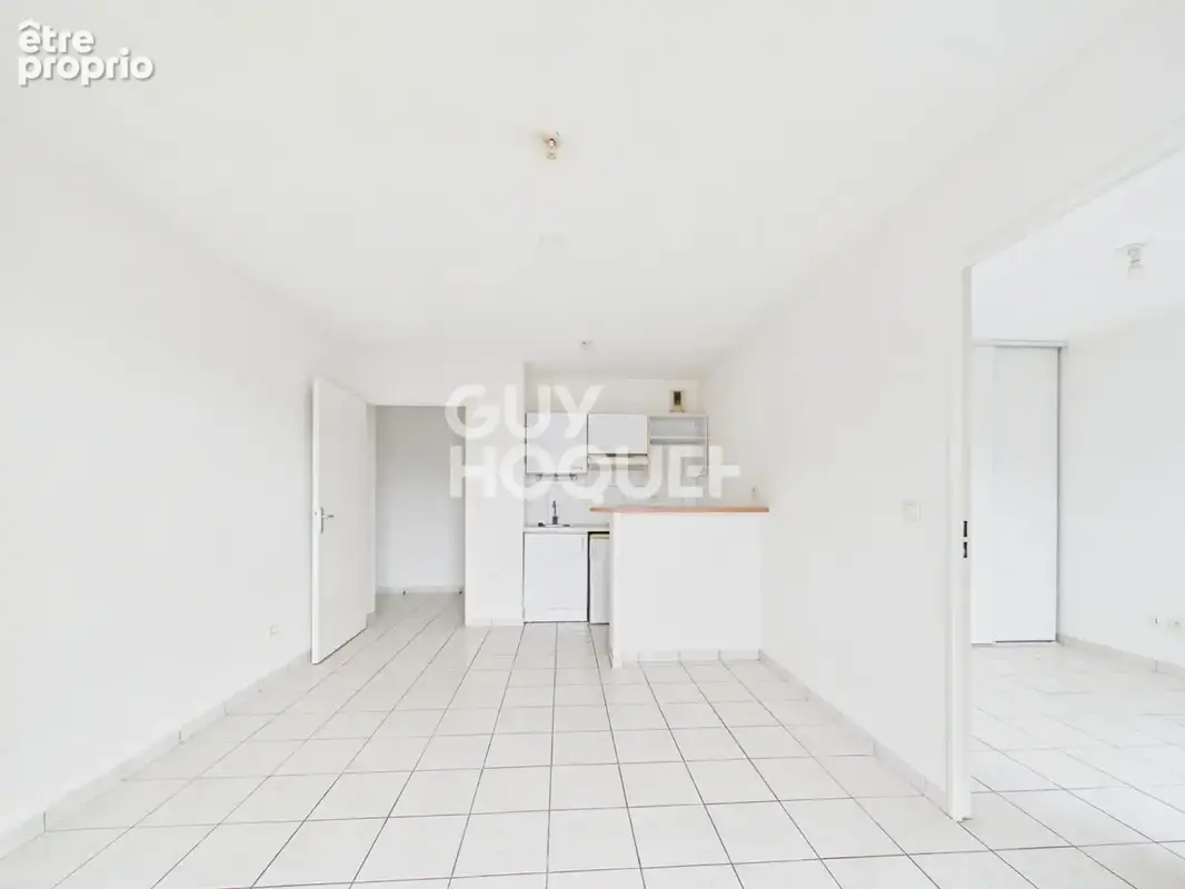 Appartement 2 pièces à vendre à Elbeuf - Exclusivité Guy Hoquet - photo 2