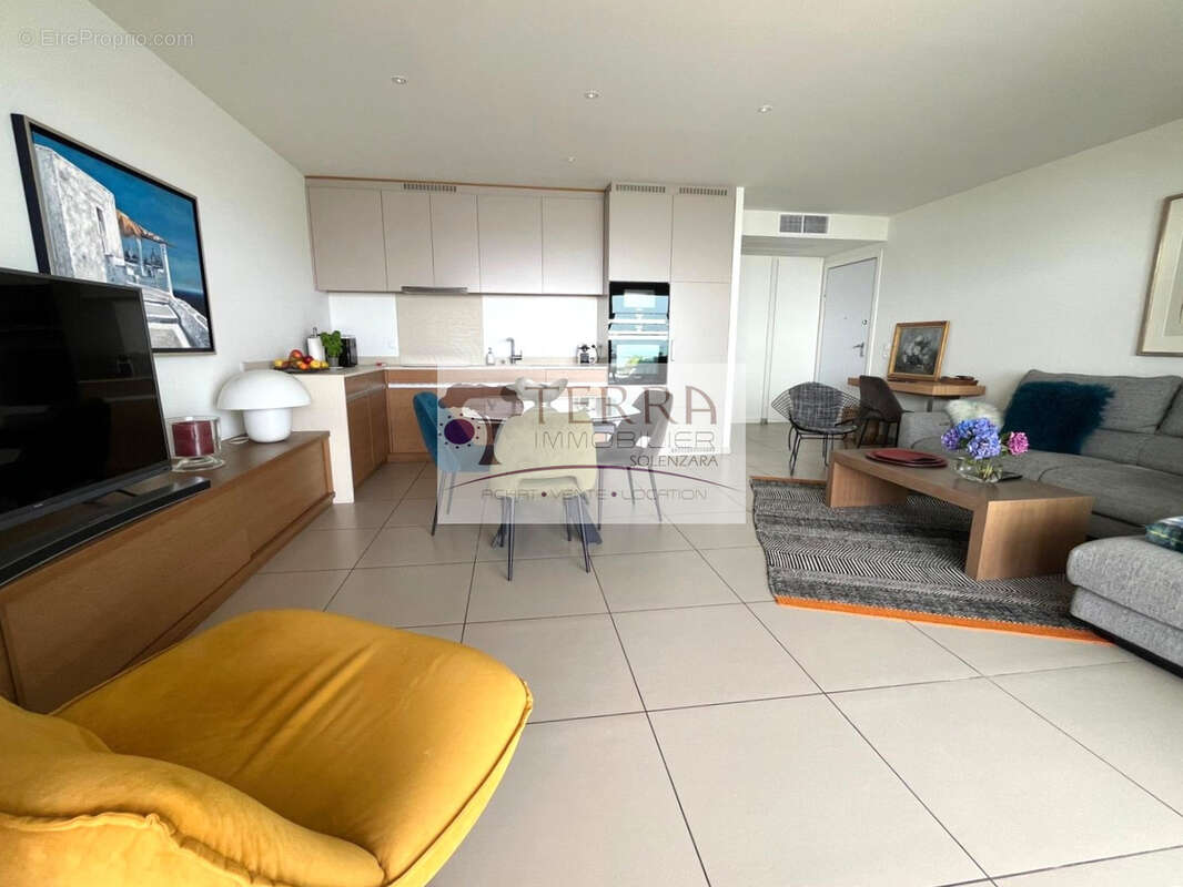 Appartement à SARI-SOLENZARA