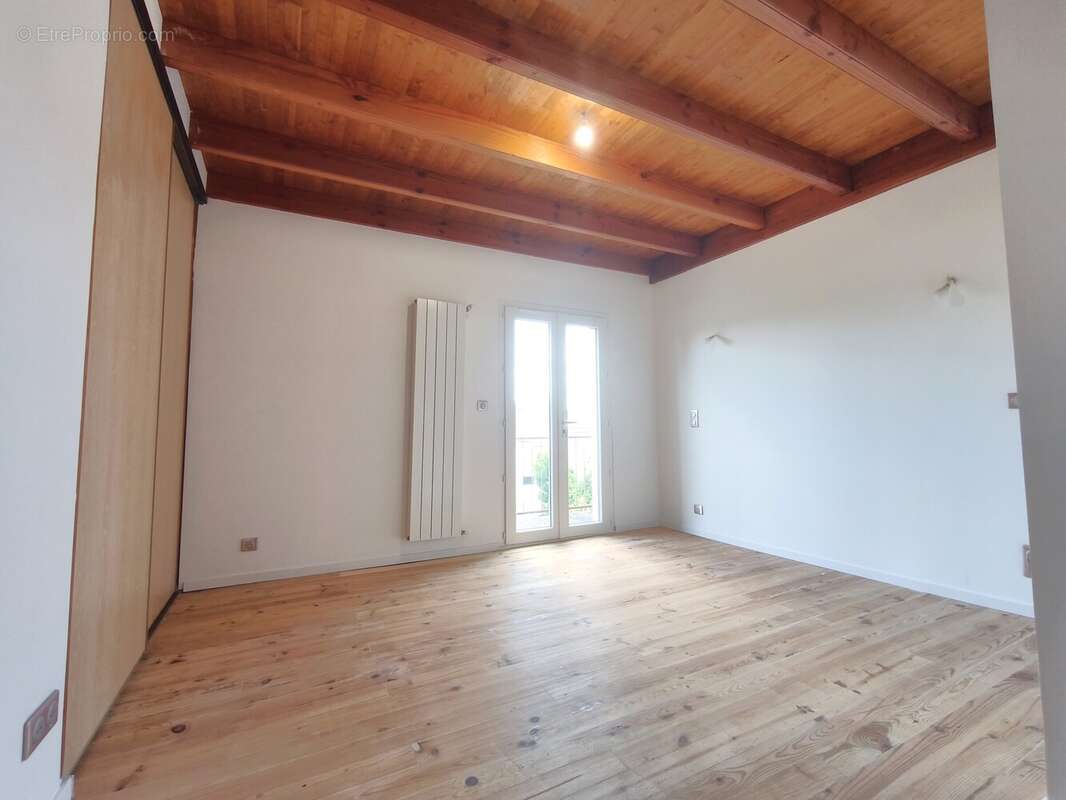 Maison 140 m² à Asnieres-Sur-Nouere  - photo 17