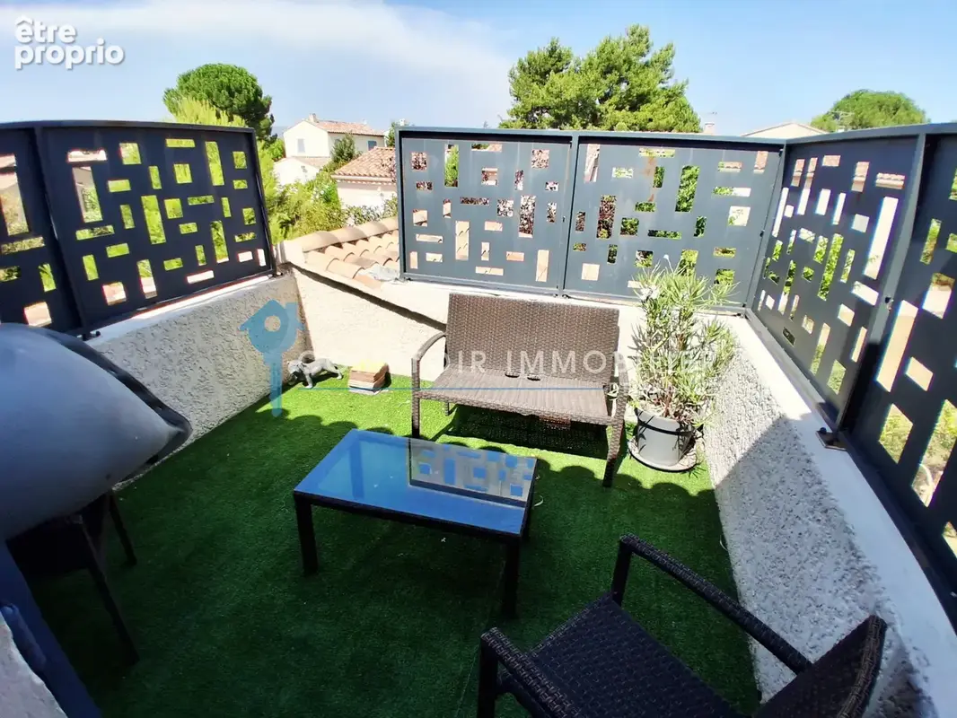 Dept 84 - MAUBEC - Maison de 122 m2 avec piscine et 2 garages sur un terrain de 1 234 m2 - photo 21