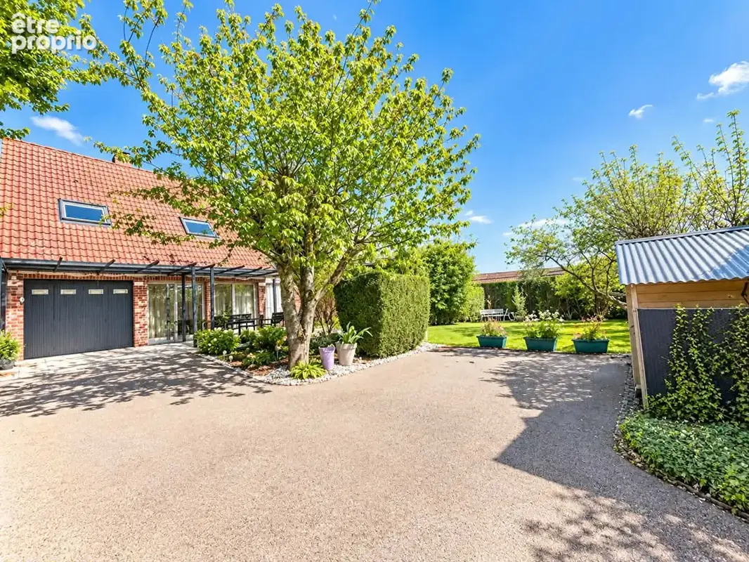 ALLOUAGNE - maison individuelle - 205m² - 4 chambres - double garage - jardin - photo 9