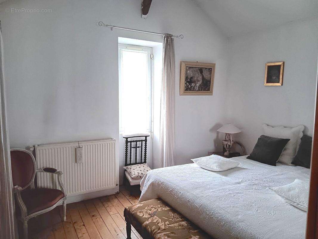 Maison à CAHORS