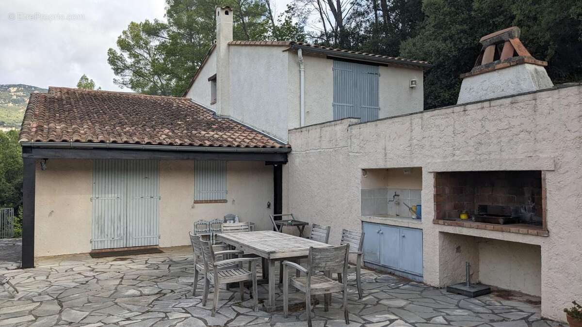 Maison à CLAVIERS