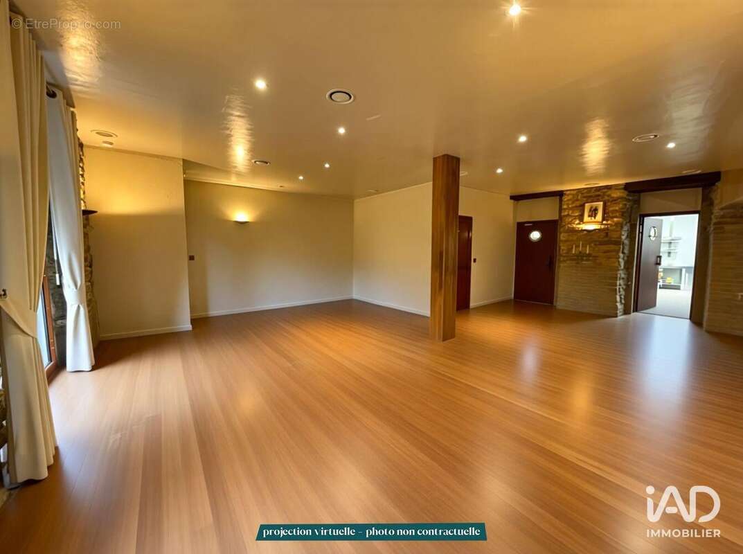 Photo 6 - Commerce à GUINGAMP