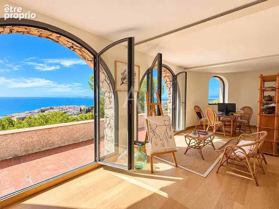 Maison Sete Mont Saint Clair 230 m² - photo 11