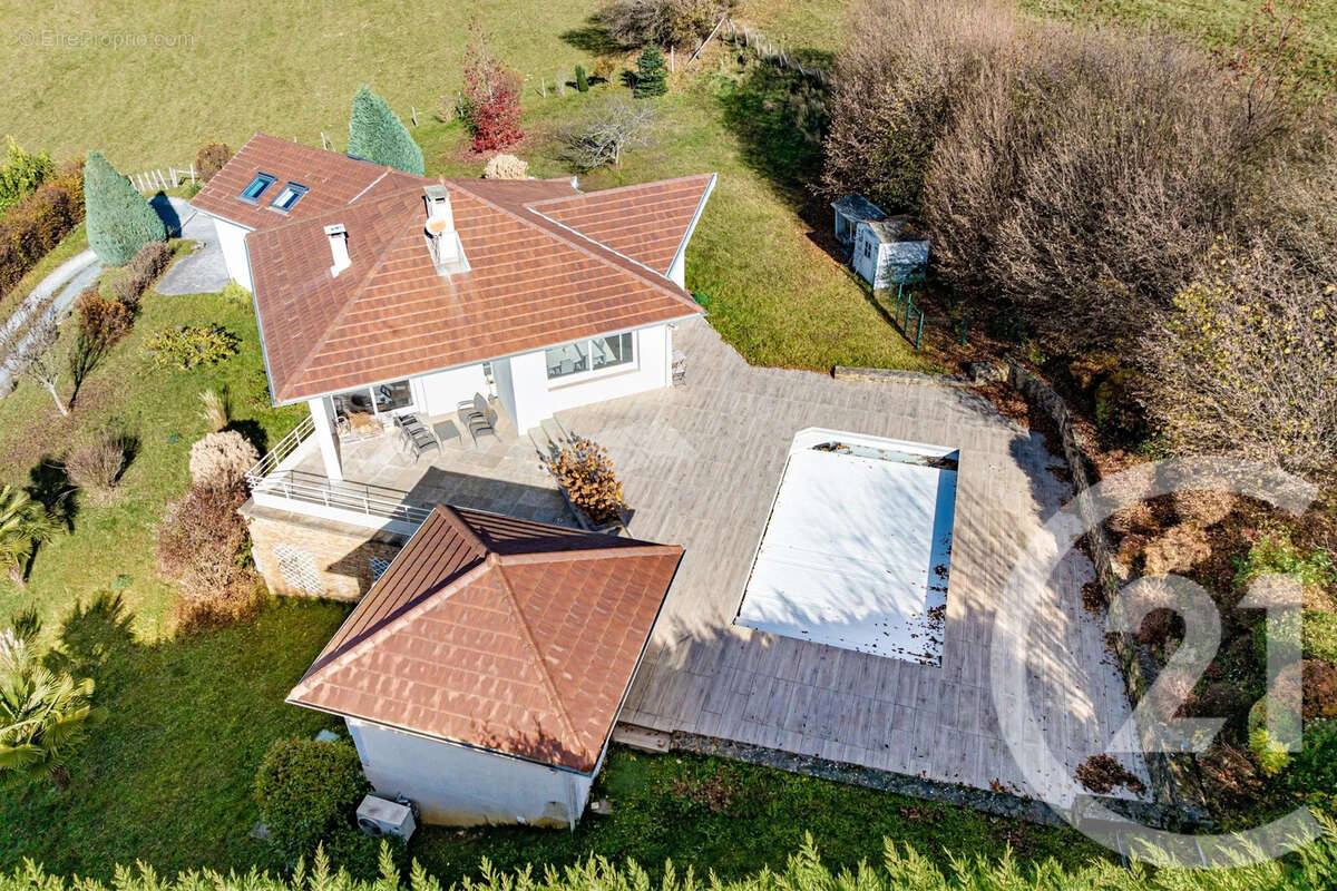 Maison à SAINT-MARTIN-D&#039;URIAGE