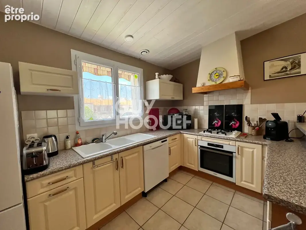 Maison à vendre à Saint Hilaire de Riez  Centre-ville - photo 5