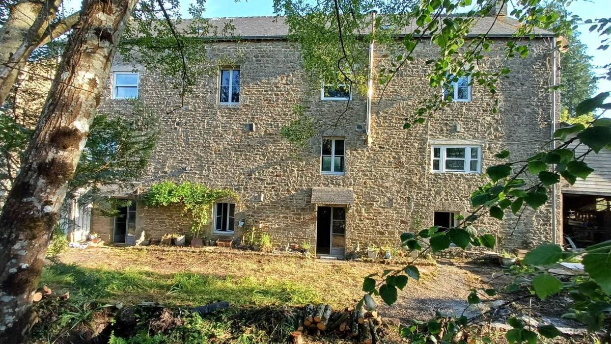Maison à GUEMENE-SUR-SCORFF