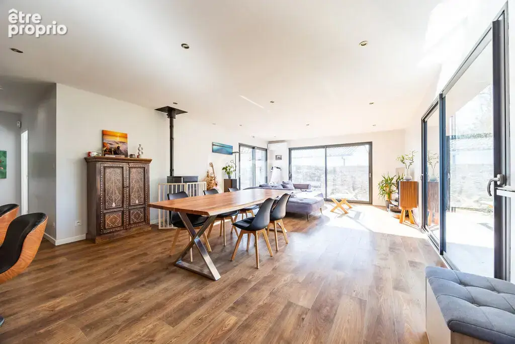 Maison familiale 6 pièces, au calme avec garage et piscine - photo 2