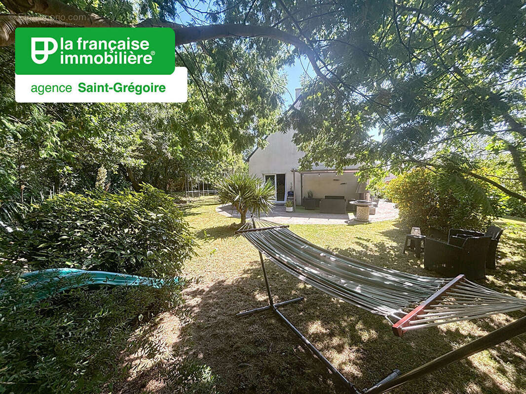 Maison à MONTREUIL-SUR-ILLE