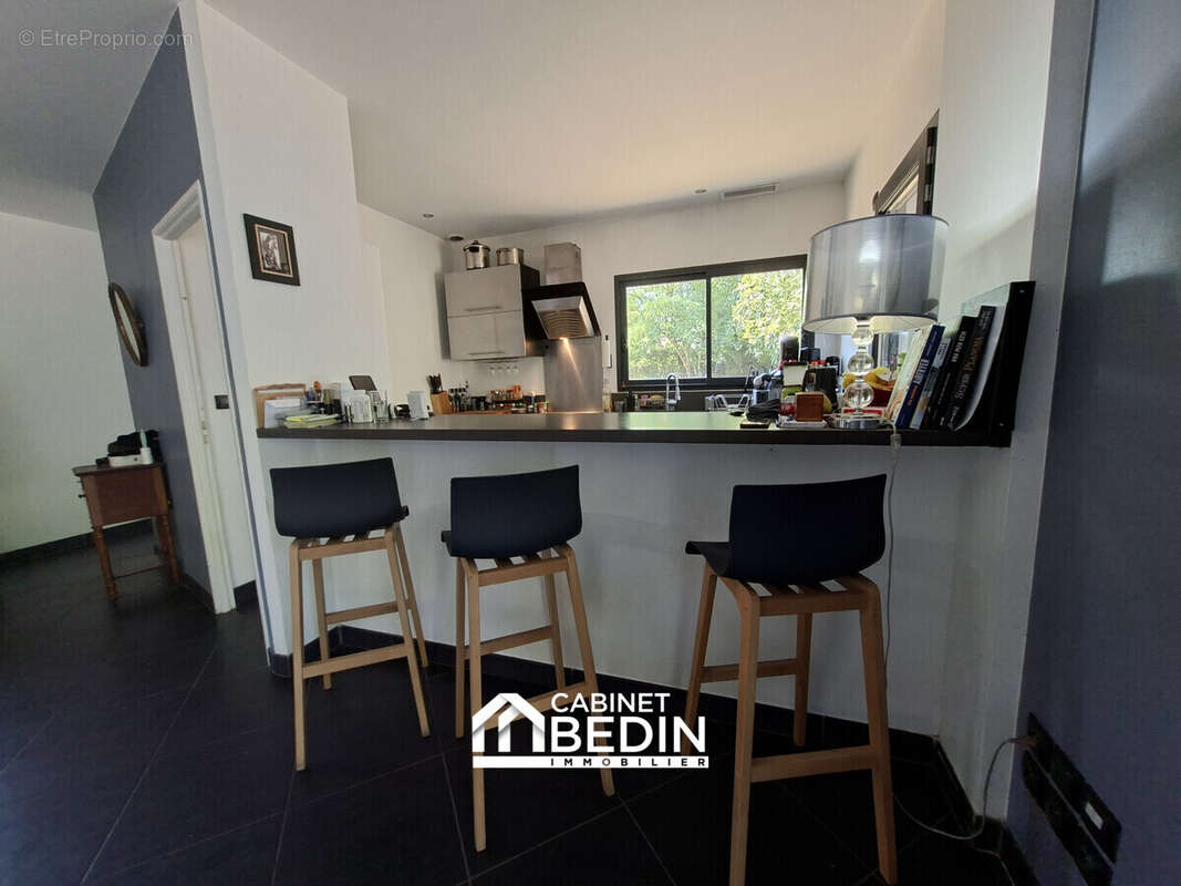Maison 245 m² à Illats  - photo 5