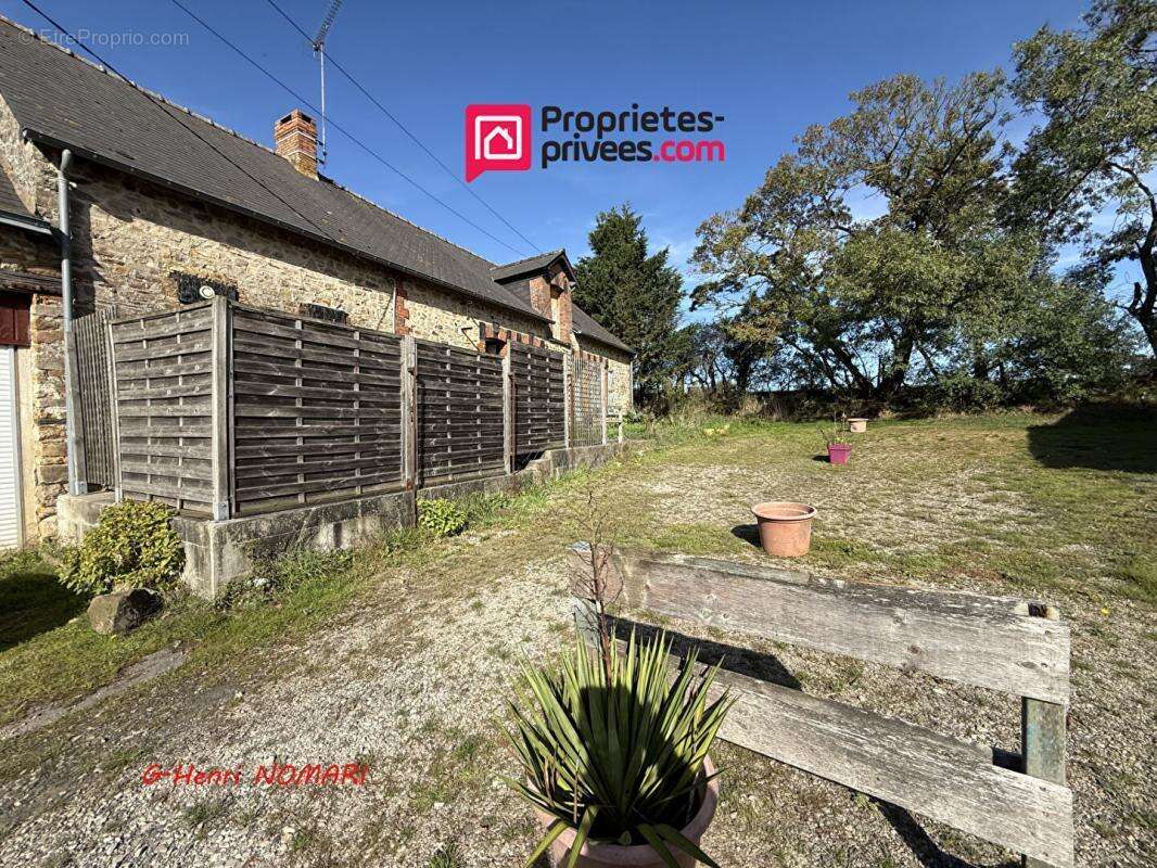 Maison à SAINT-AUBIN-DES-CHATEAUX