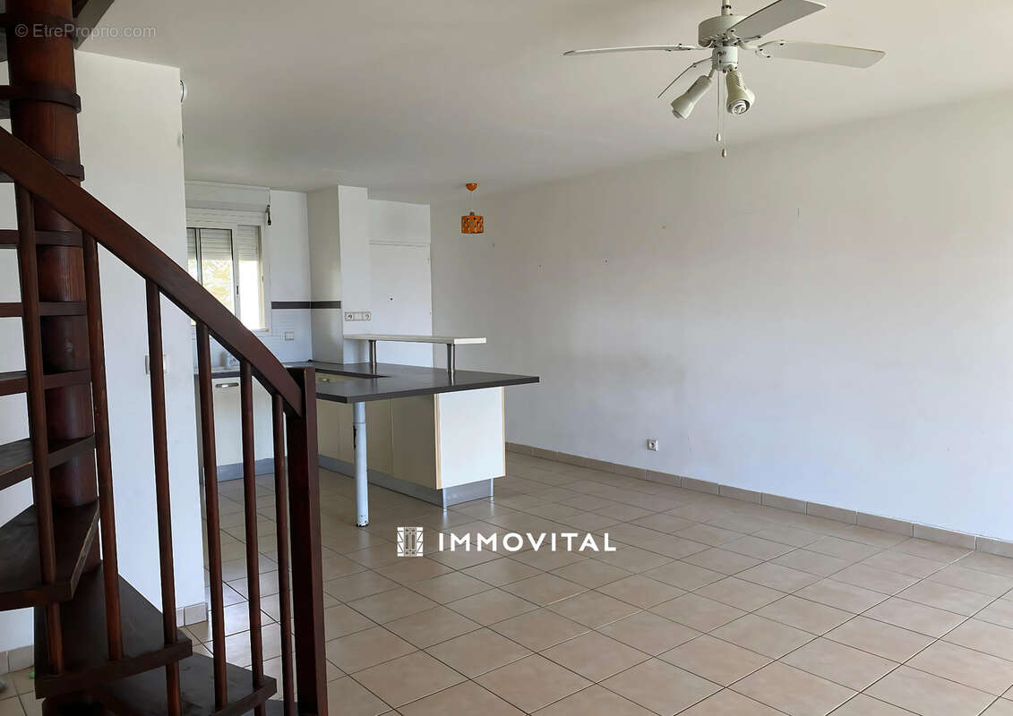 Appartement à PETIT-BOURG