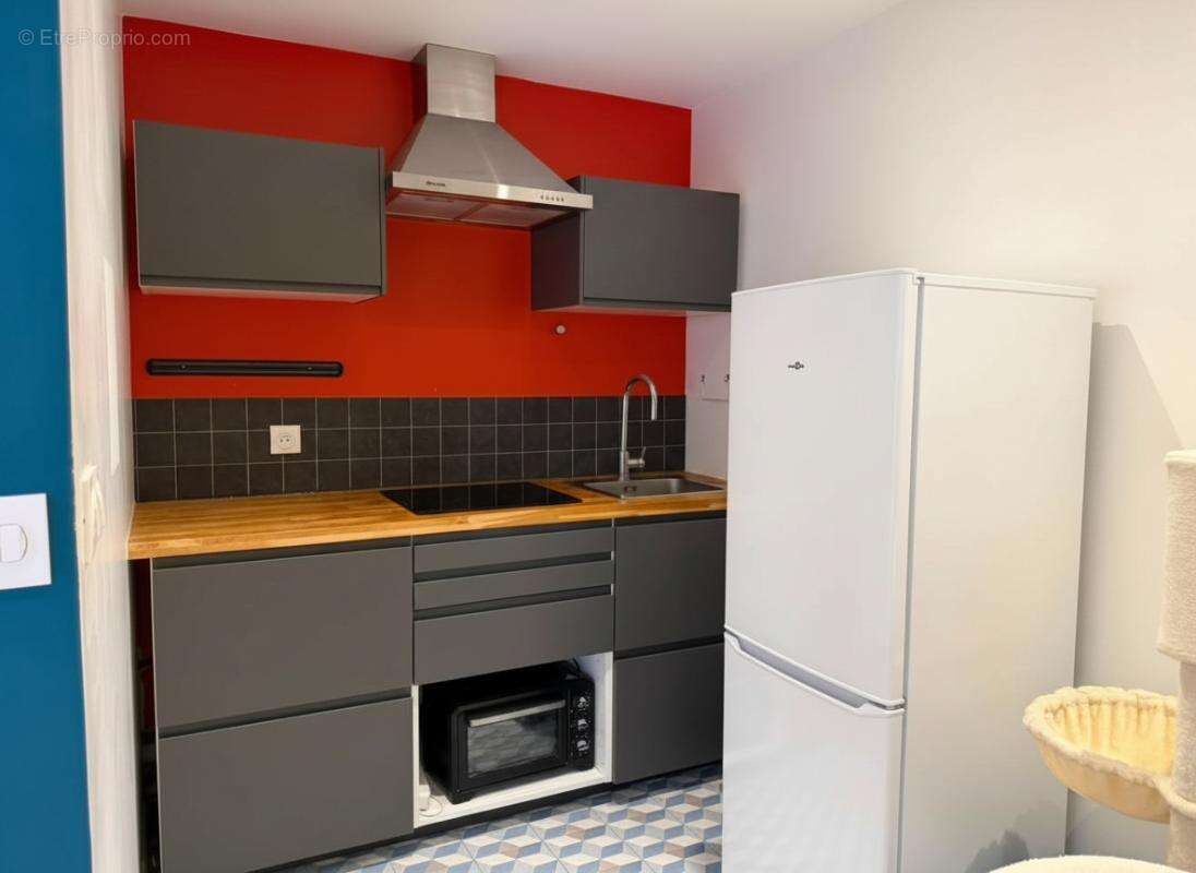 Studio de charme refait à neuf- Faubourg Saint-Antoine-vendu loué- - photo 5