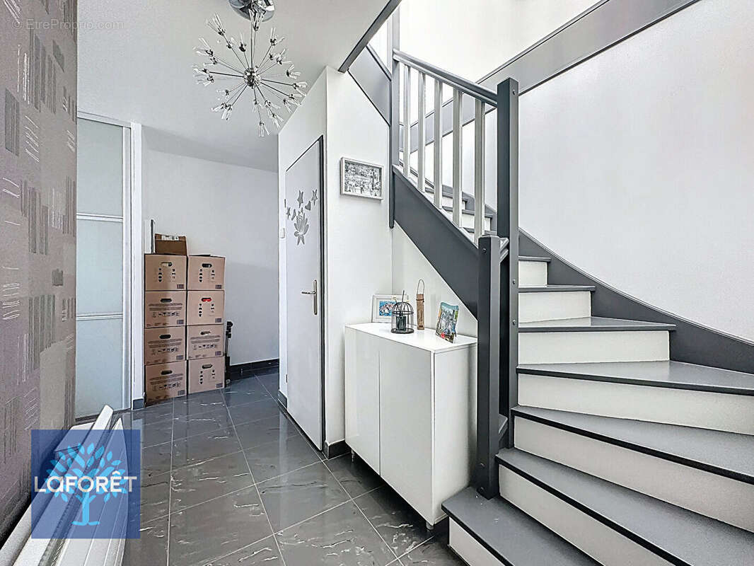 Appartement à BRETIGNY-SUR-ORGE