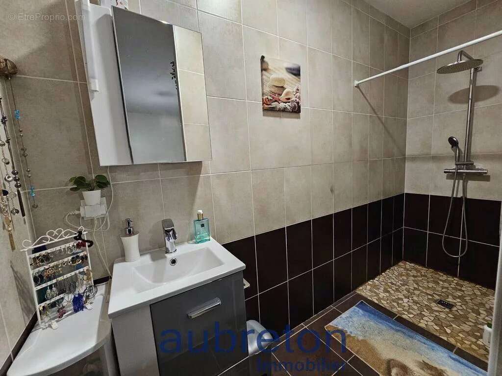 Maison à MARCILLOLES