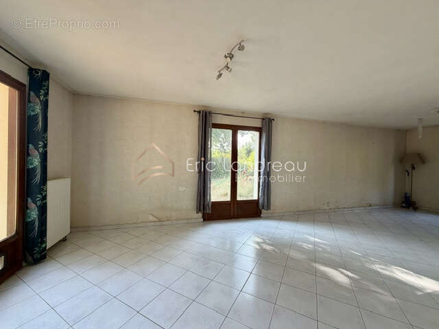 Maison 7 pièces - Terrain de 4186 m2 - photo 4