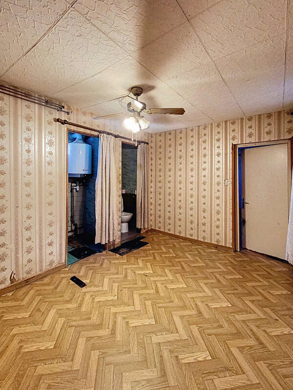 Maison à CATILLON-SUR-SAMBRE