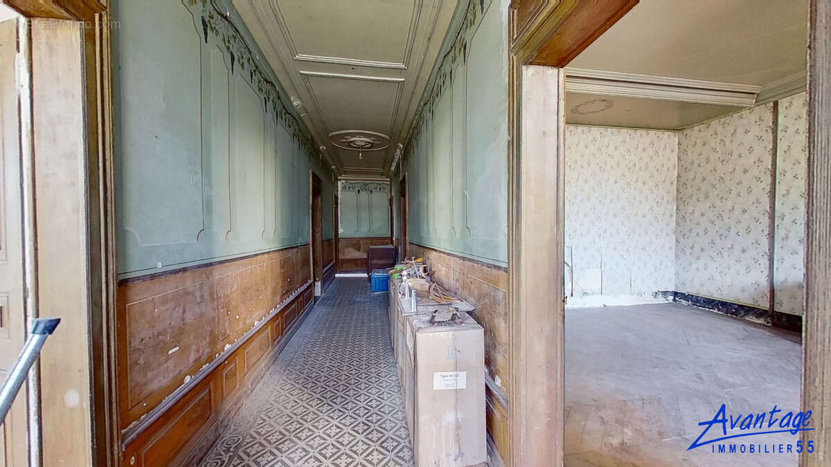 Maison à ERIZE-LA-BRULEE