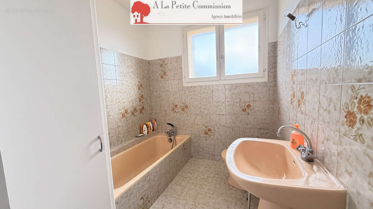 Maison familiale à vendre à Berchères-les-Pierres   Agence A La Petite Commission - photo 9