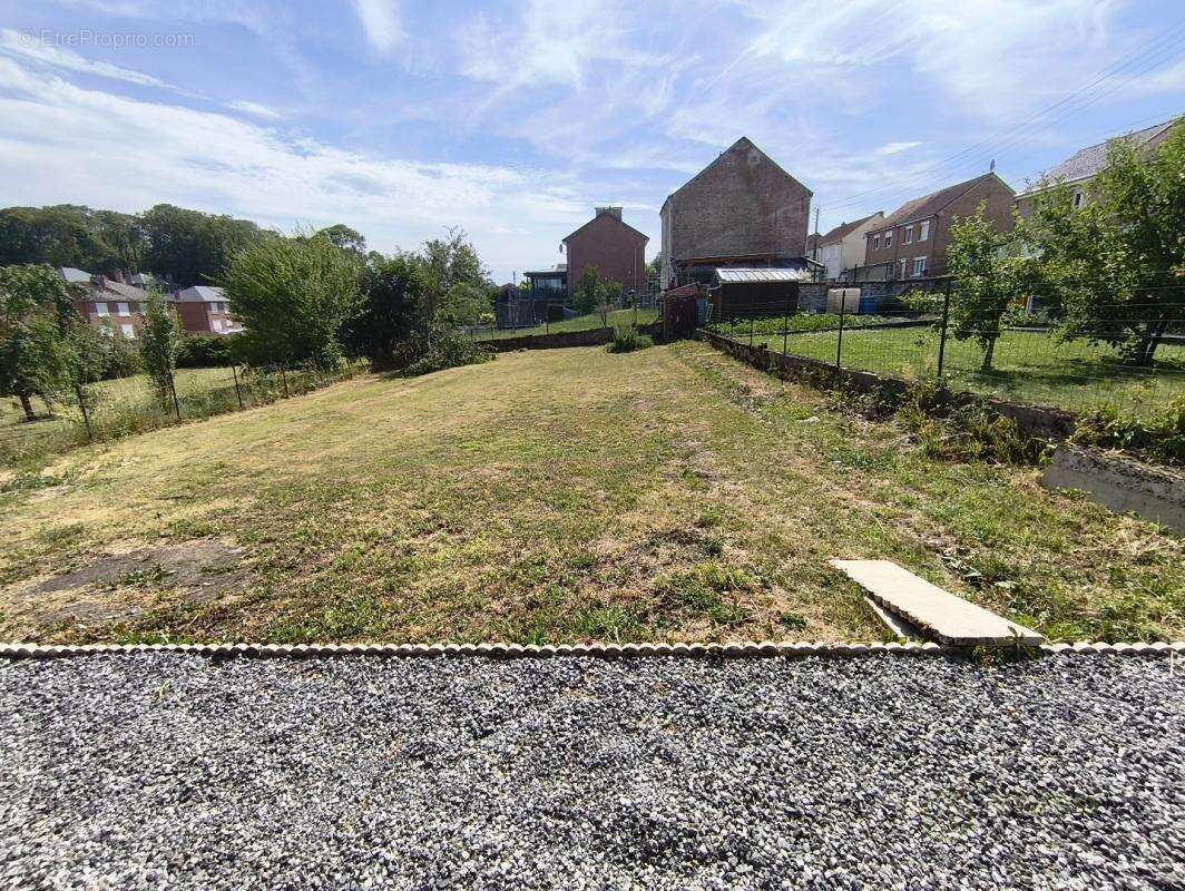 Maison 85 m² à Sains-Du-Nord  - photo 13