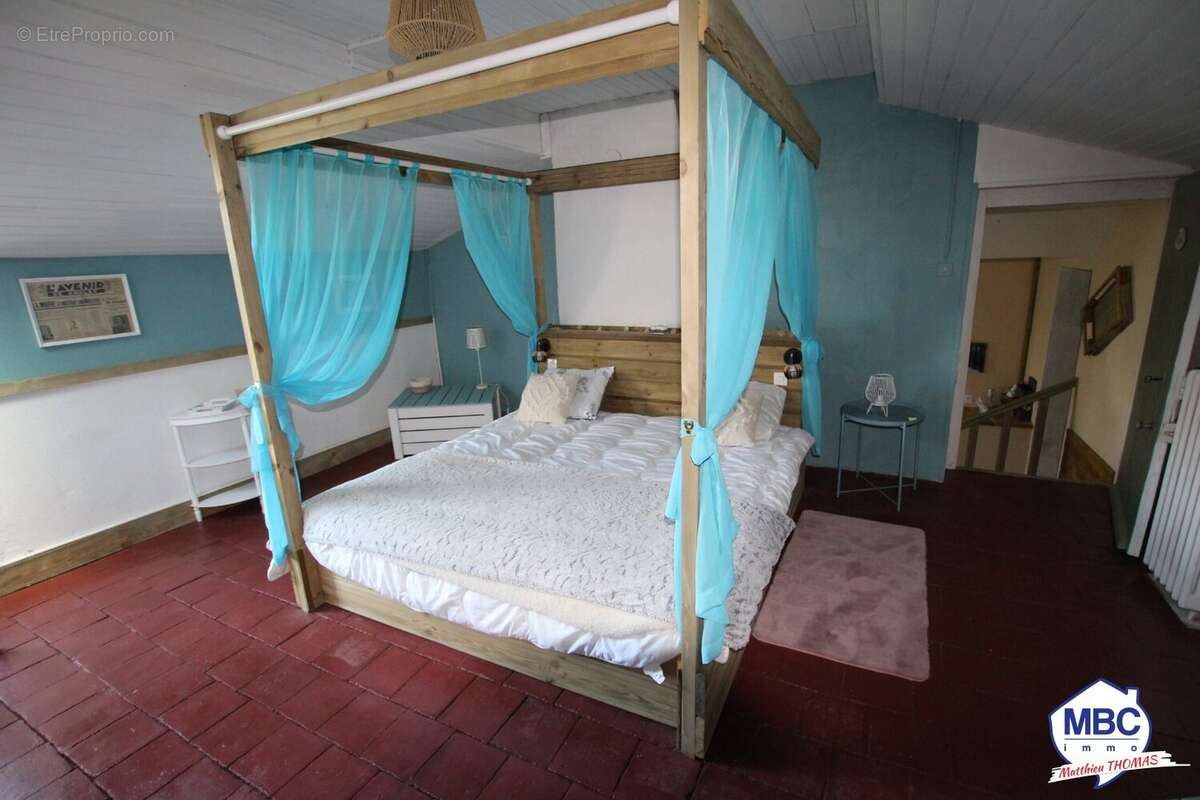 Maison à SAINT-FLORENT-LE-VIEIL